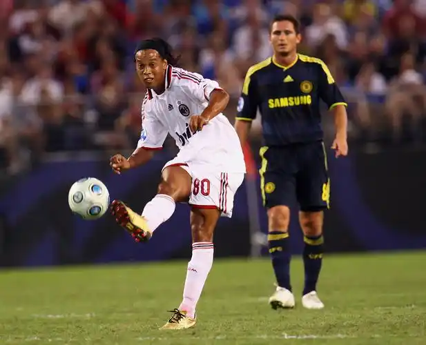 纳中场的核 纳中场的核