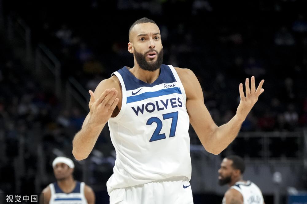 支持下做出 支持下做出