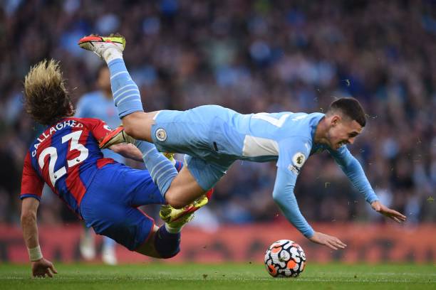 它反映了球 它反映了球