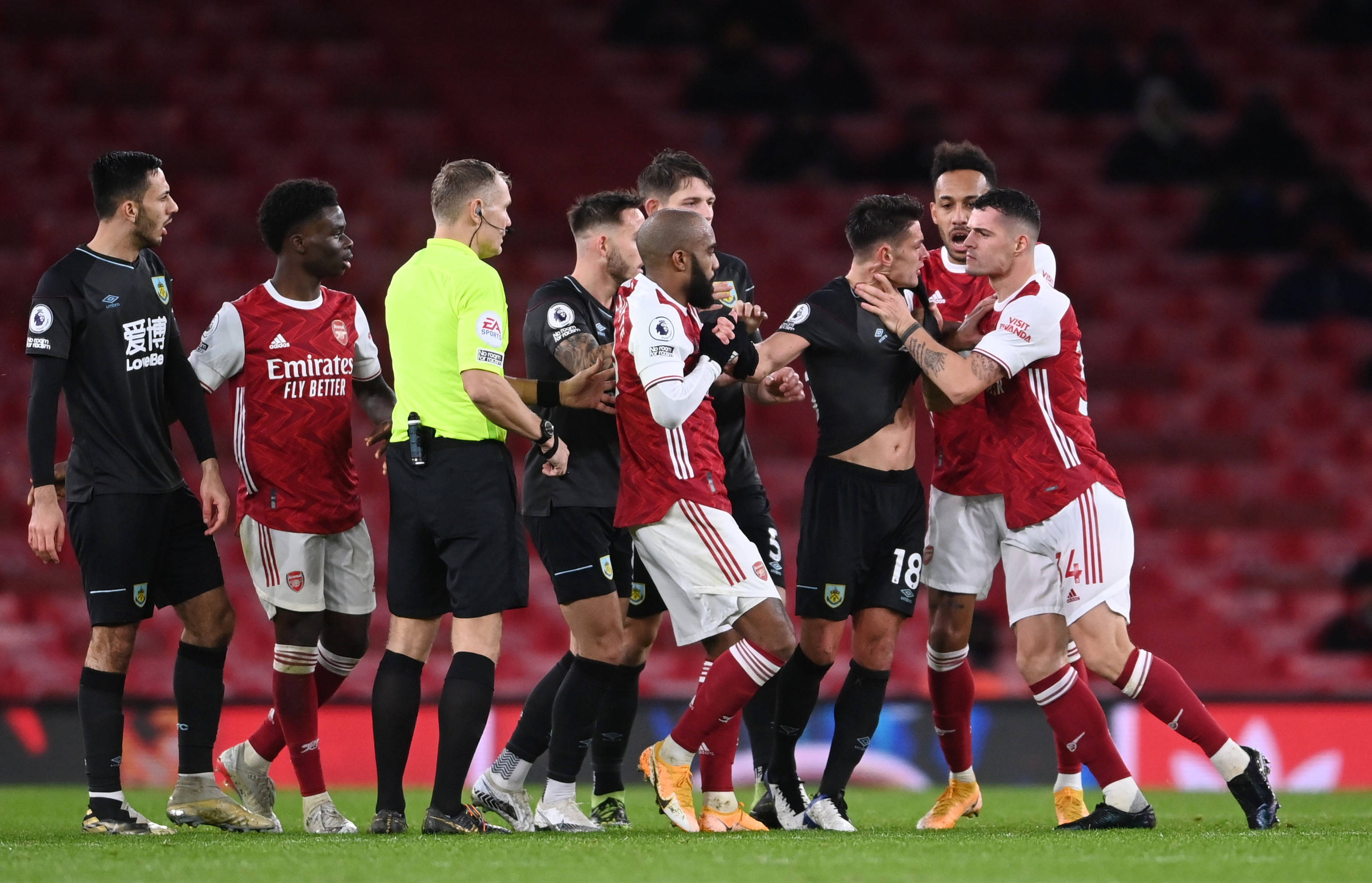 不仅与他的 不仅与他的